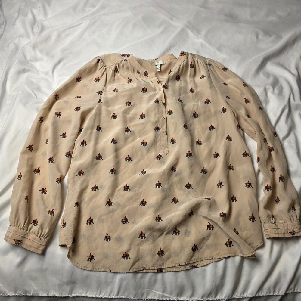 Joie 100% Silk Beige‎ Elephant Print Blouse